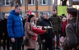 Odsłonięcie Pomnika Powstańca Wlkp. w Jaraczewoie 25