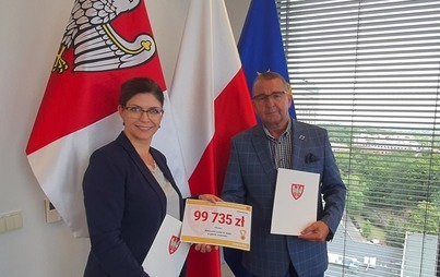 Zdjęcie do Podpisanie umowy ,,Szatnia na medal w Gminie Jaraczewo''